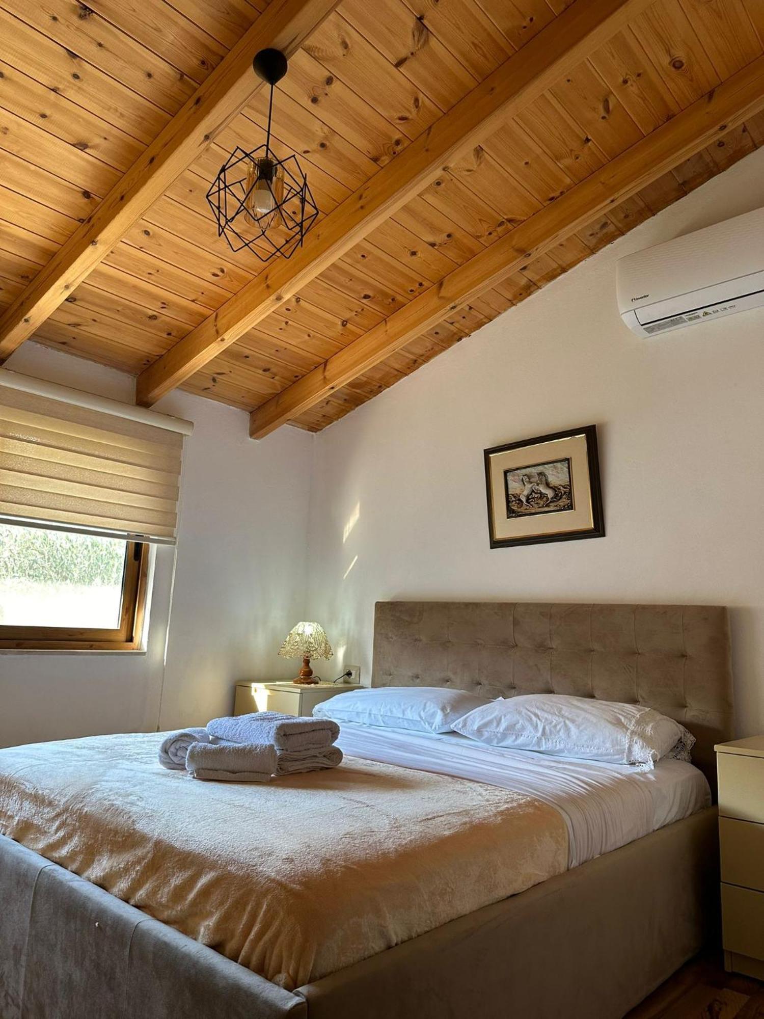 Alimeti Guesthouse ベラト エクステリア 写真