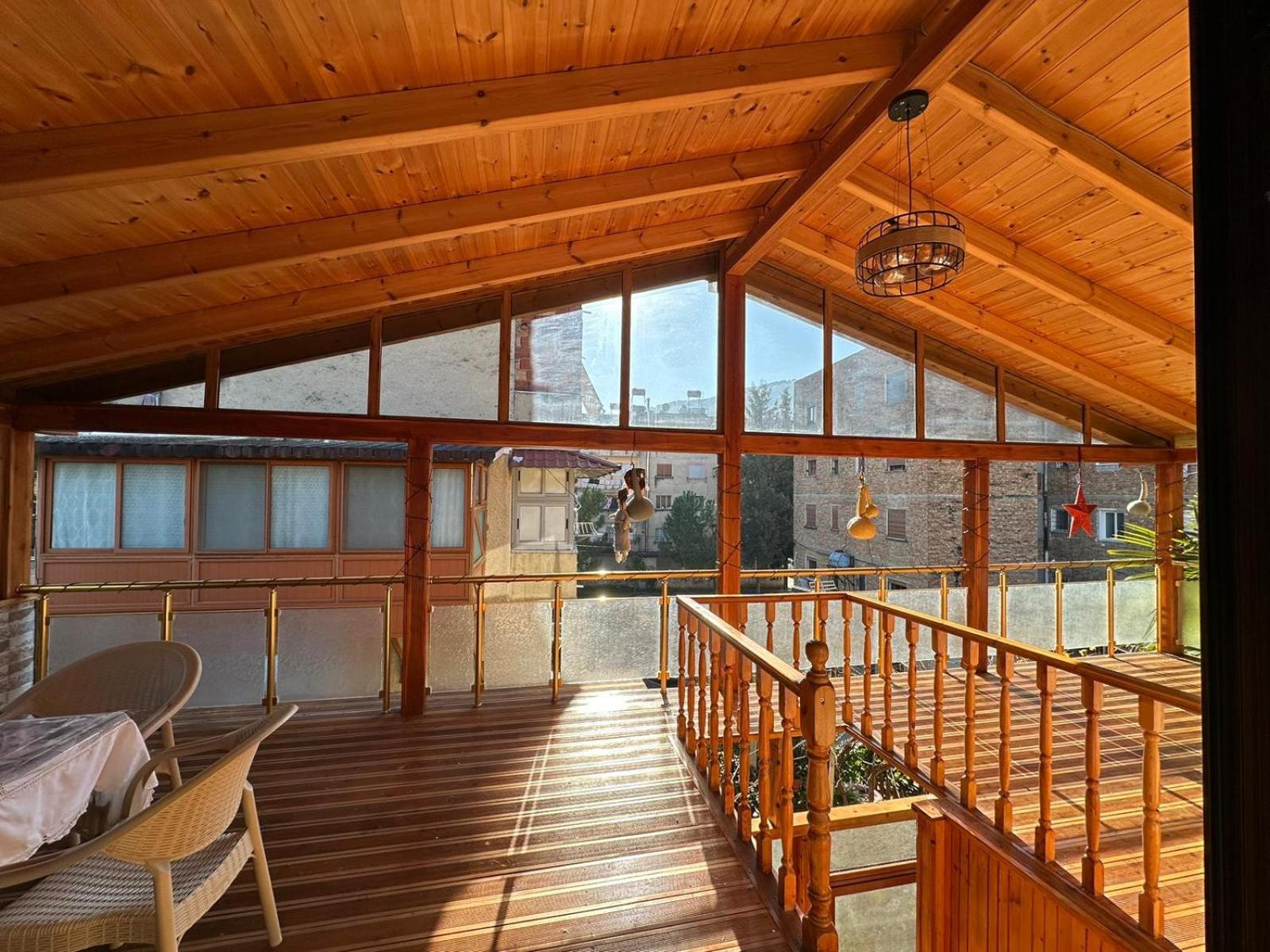 Alimeti Guesthouse ベラト エクステリア 写真