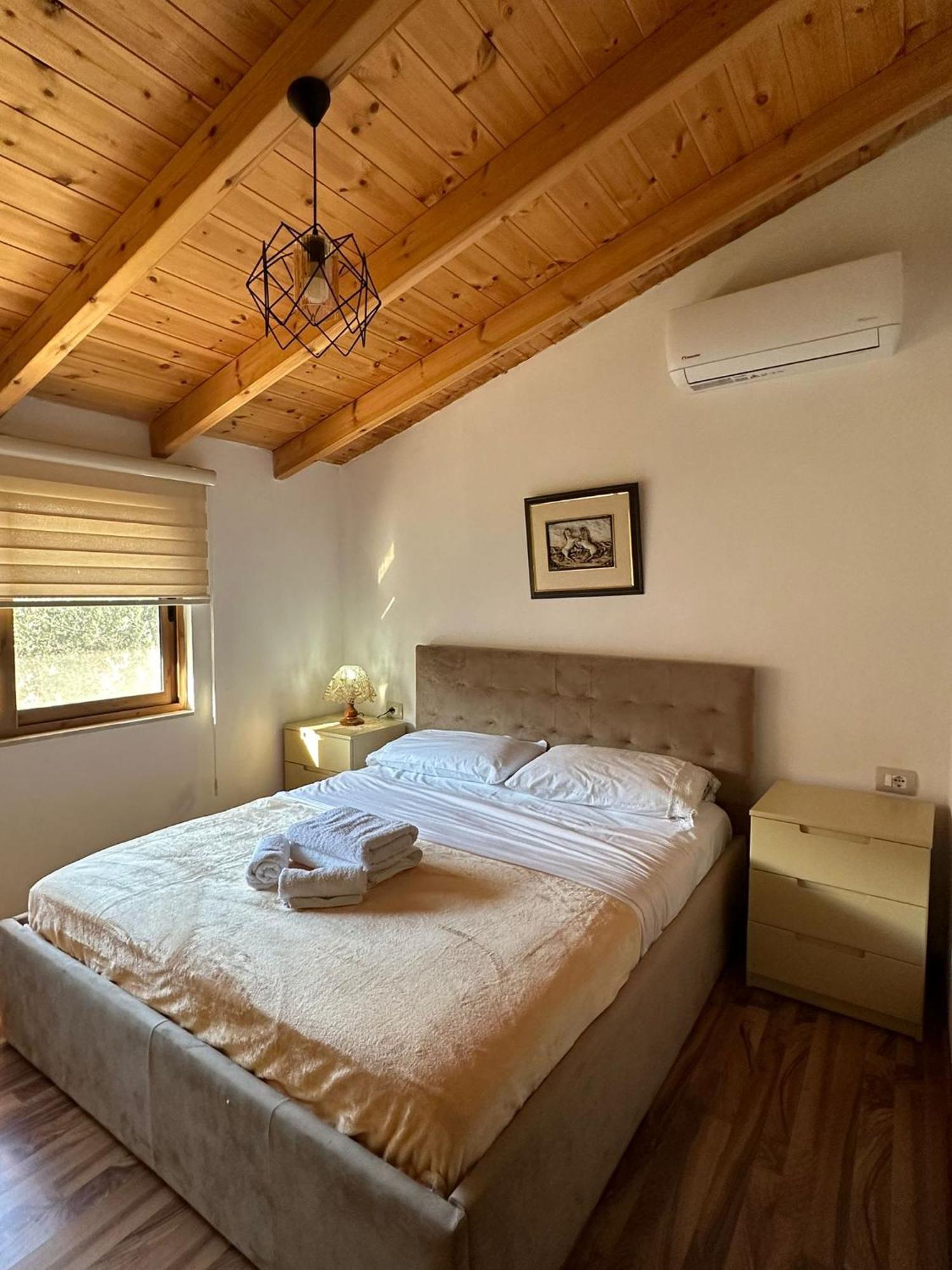 Alimeti Guesthouse ベラト エクステリア 写真